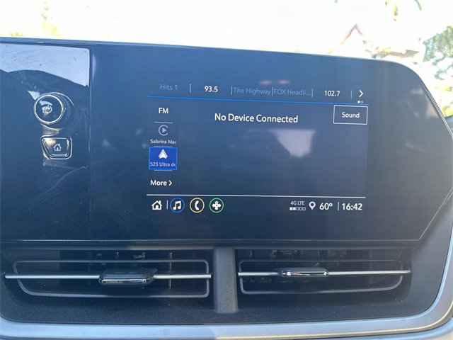 Certified 2024 Chevrolet Trax RS w/ Driver Confidence Package image 12