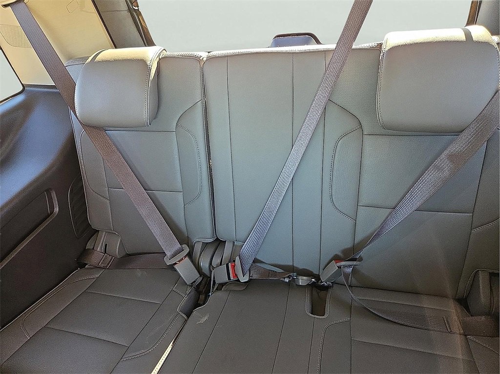 Used 2019 GMC Yukon Denali image 18