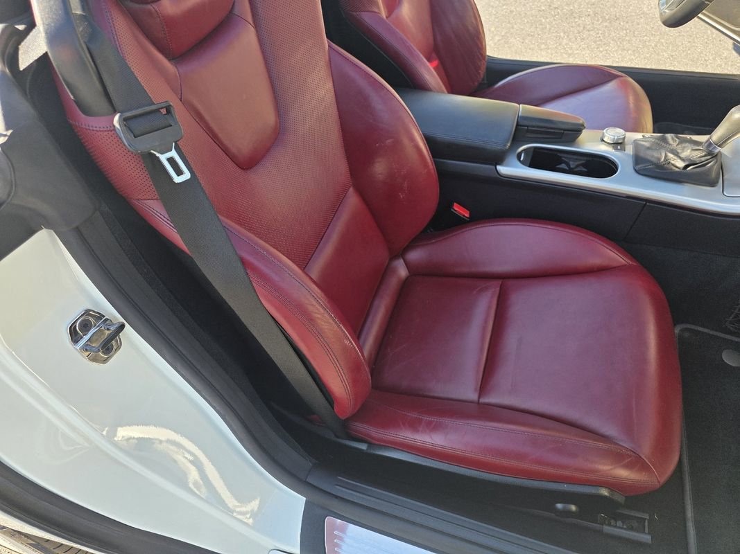 Used 2012 Mercedes-Benz SLK 250 image 13