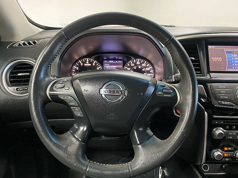 Used 2015 Nissan Pathfinder SV w/ Cargo Package image 17