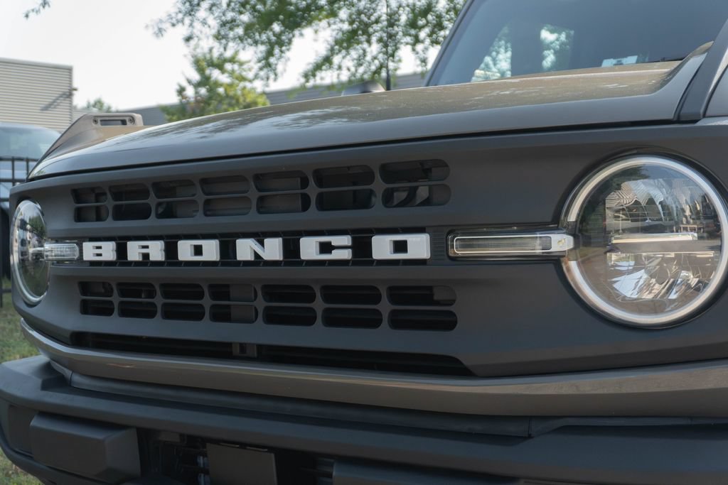 Used 2025 Ford Bronco Big Bend AWD/4WD image 2