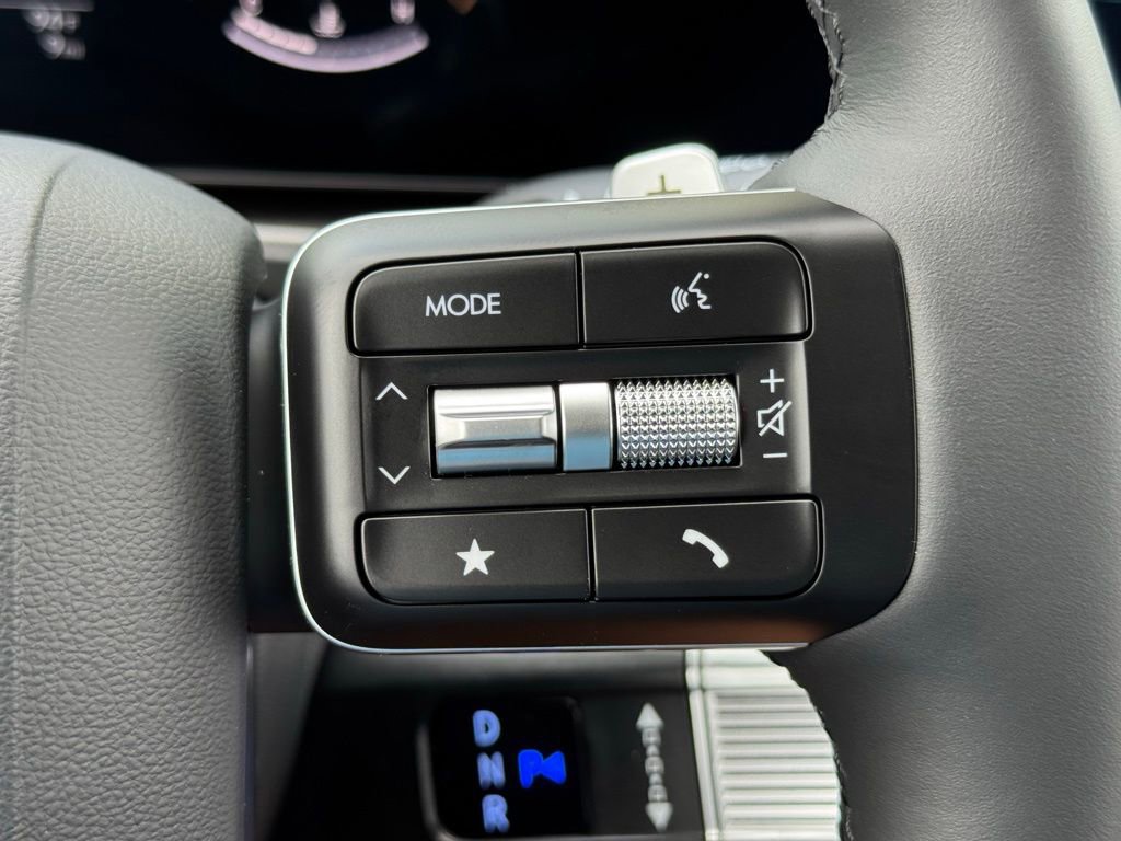 Used 2026 Hyundai Santa Fe SE image 25