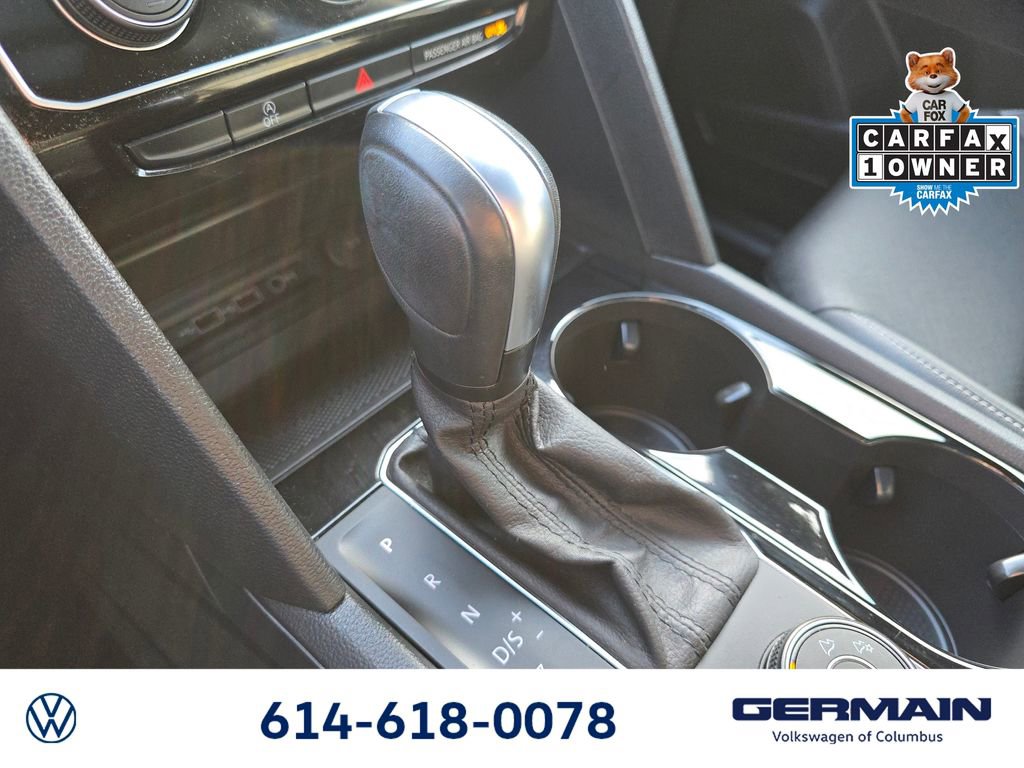 Used 2020 Volkswagen Atlas Cross Sport SEL image 32