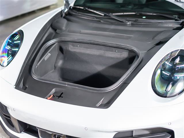 New 2026 Porsche 911 Carrera T RWD image 15
