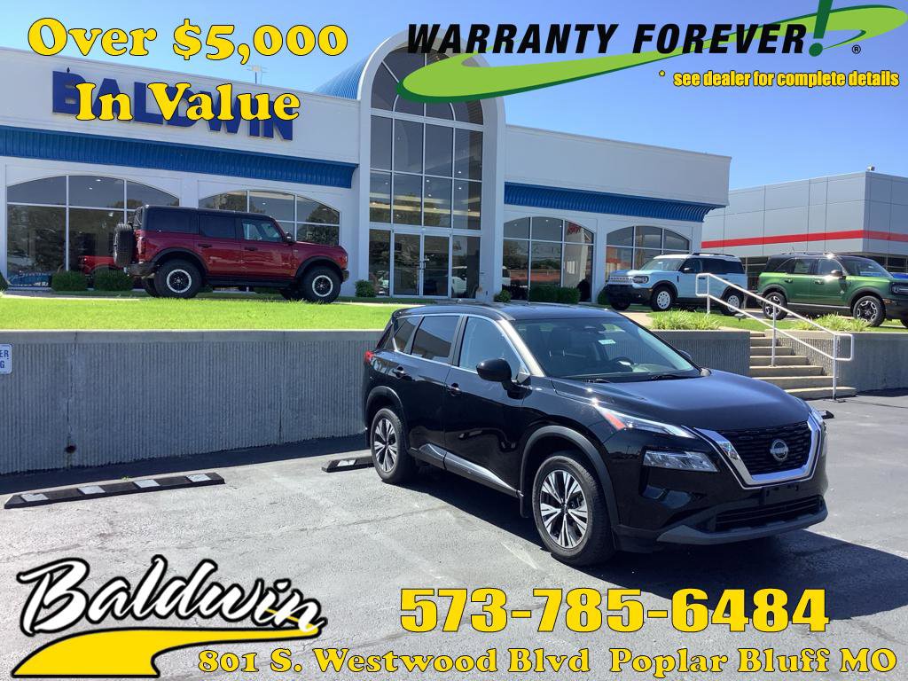 Used 2023 Nissan Rogue SV image 1