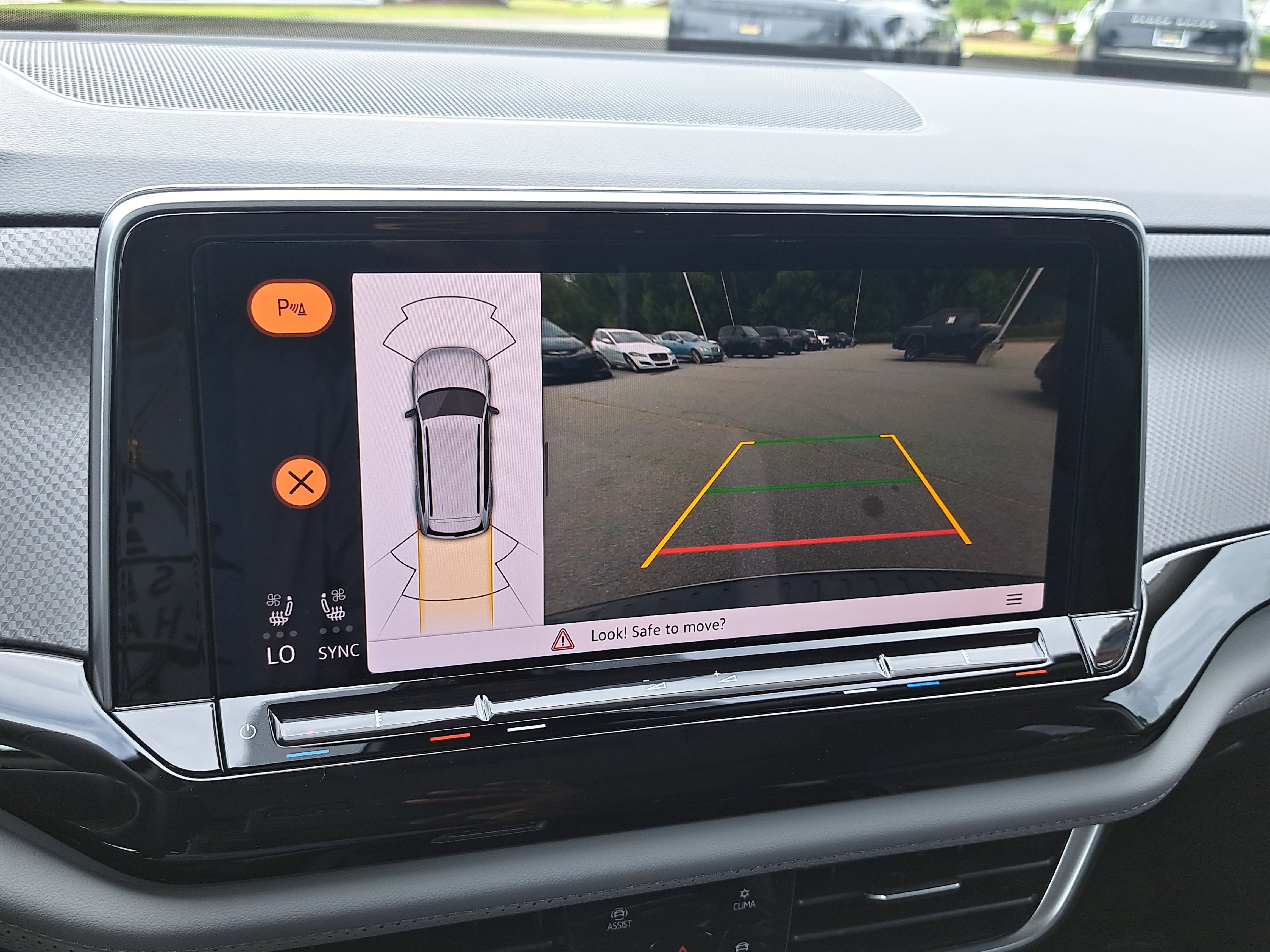 New 2026 Volkswagen Atlas Peak Edition AWD/4WD image 25