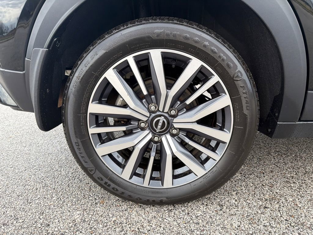Used 2023 Nissan Kicks SV image 34