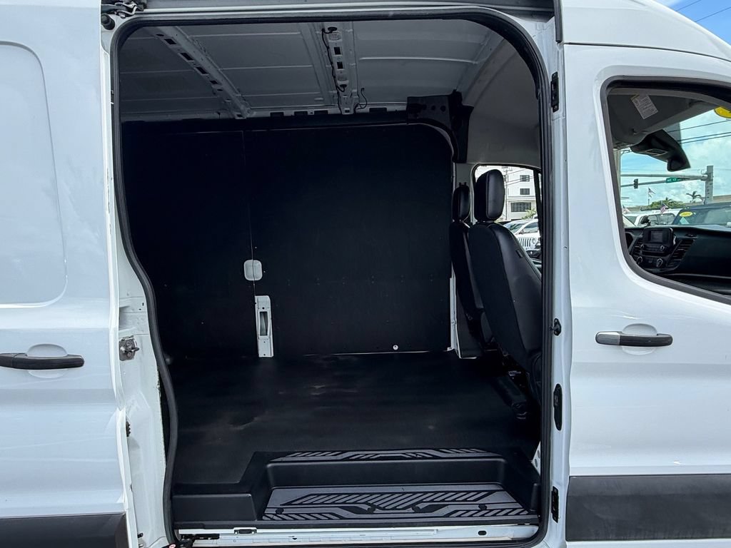 Used 2024 Ford Transit 250 148 Medium Roof w/ Load Area Protection Package RWD image 13