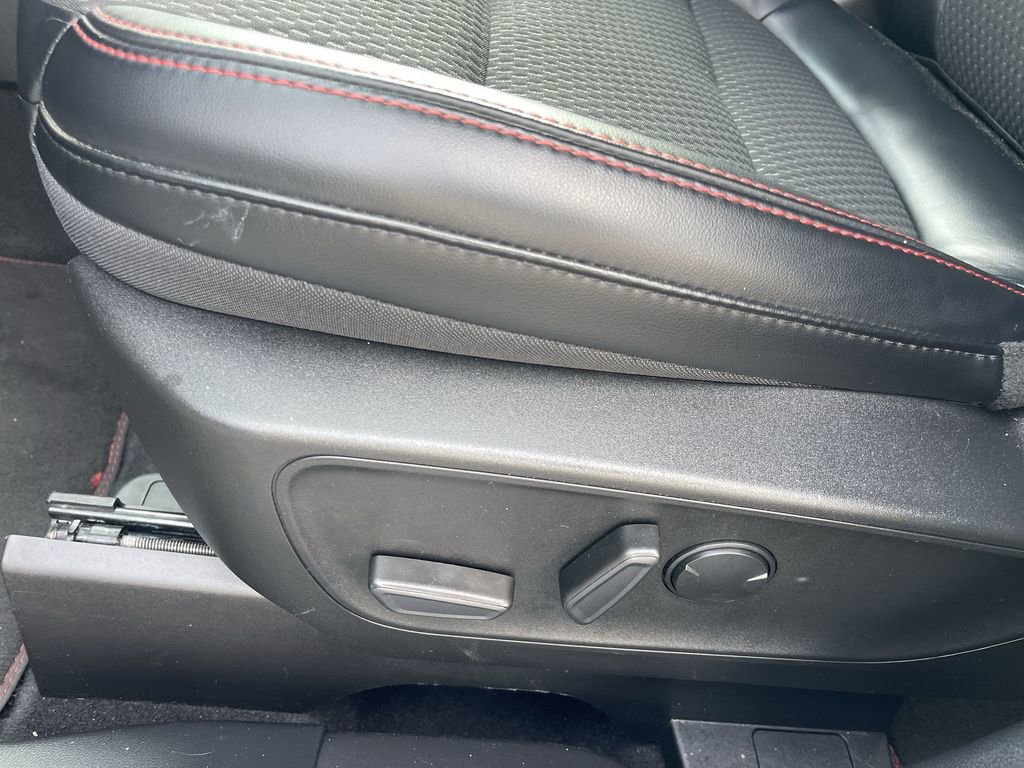 Used 2023 Ford Escape ST-Line image 12