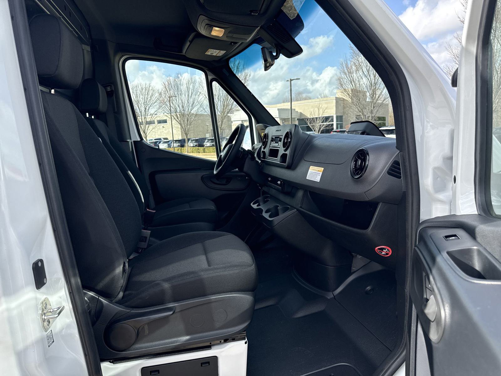 New 2025 Mercedes-Benz Sprinter 2500 image 21