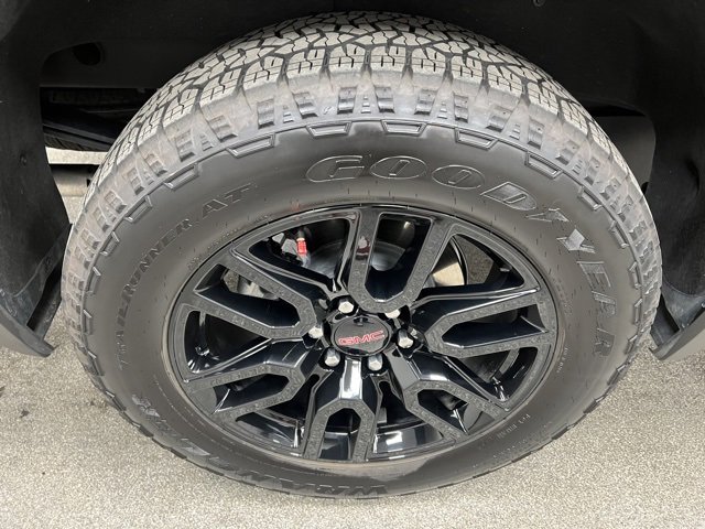 Used 2024 GMC Sierra 1500 Elevation w/ Elevation Premium Package image 15