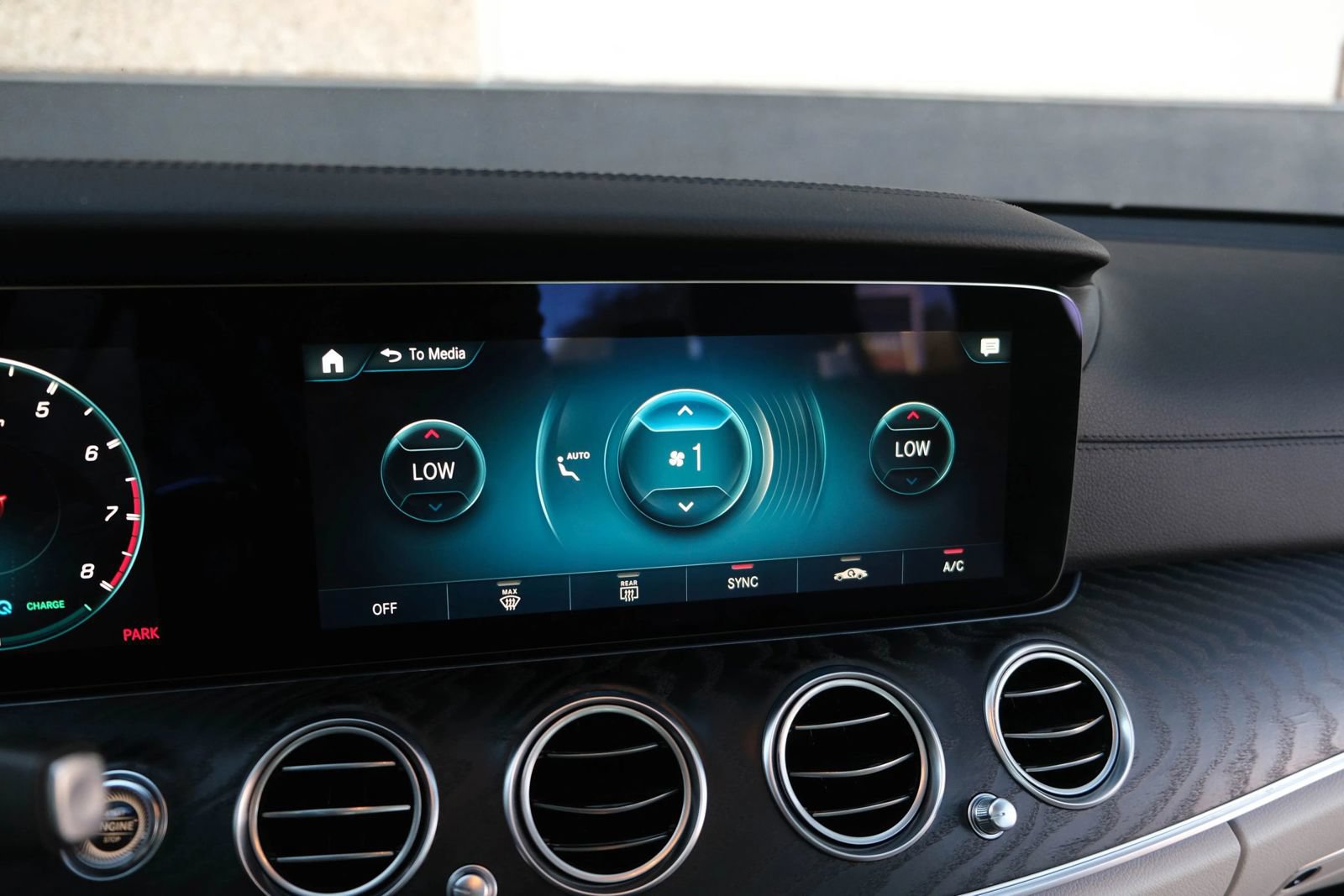 Used 2021 Mercedes-Benz E 53 AMG 4MATIC Sedan w/ Exterior Lighting Package image 40
