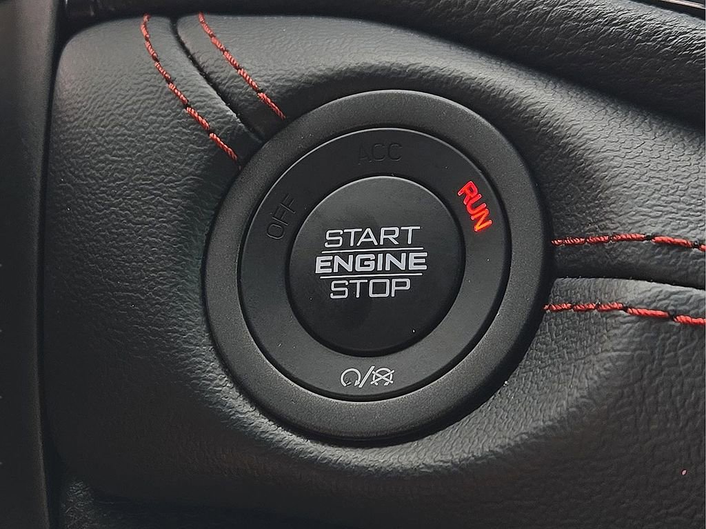 Used 2025 Dodge Durango R/T image 18