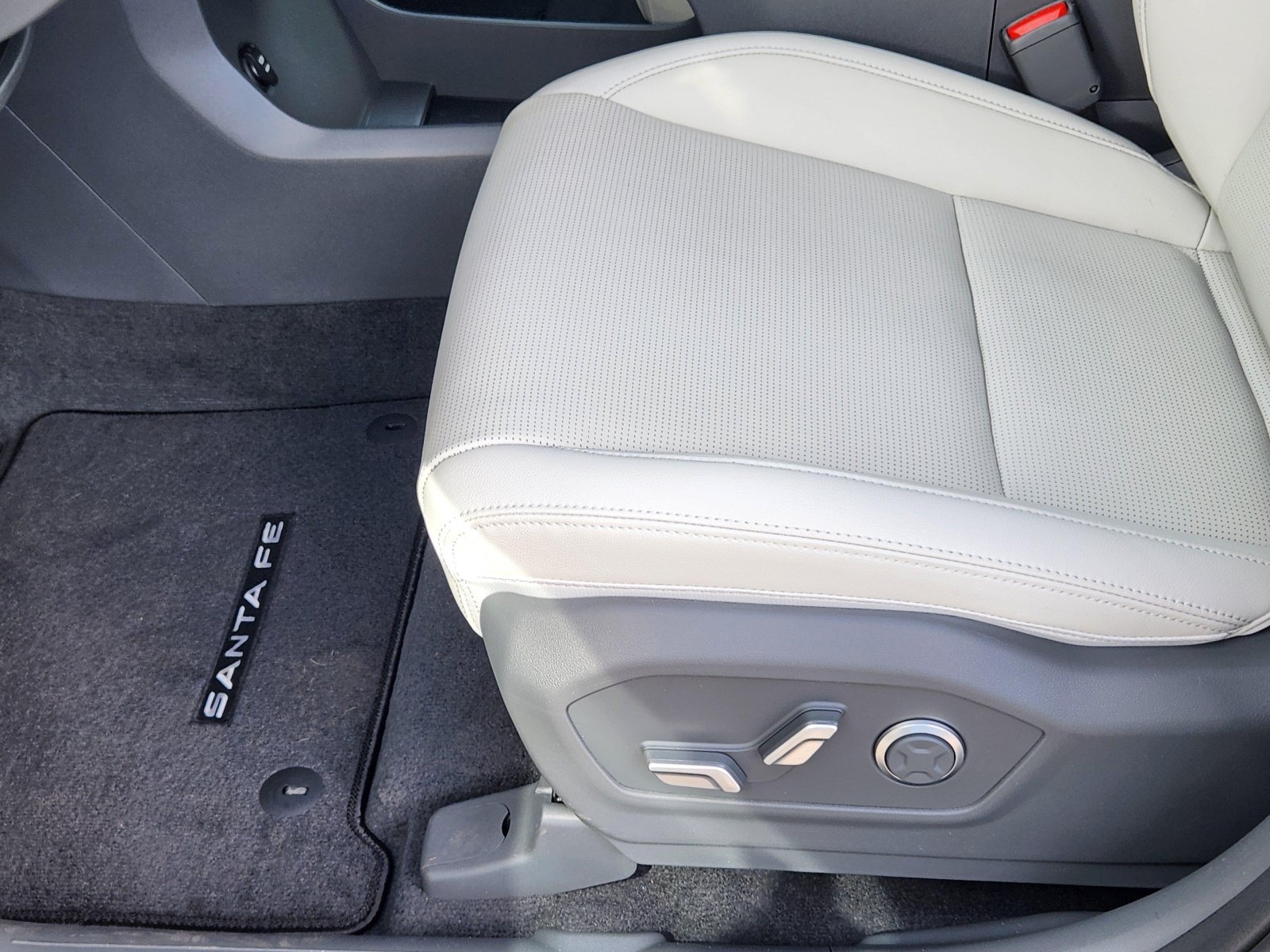 New 2026 Hyundai Santa Fe Limited AWD/4WD image 10