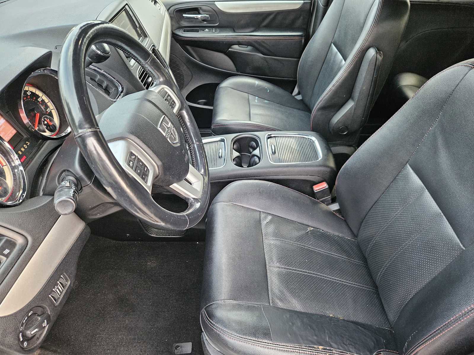 Used 2018 Dodge Grand Caravan GT FWD image 13