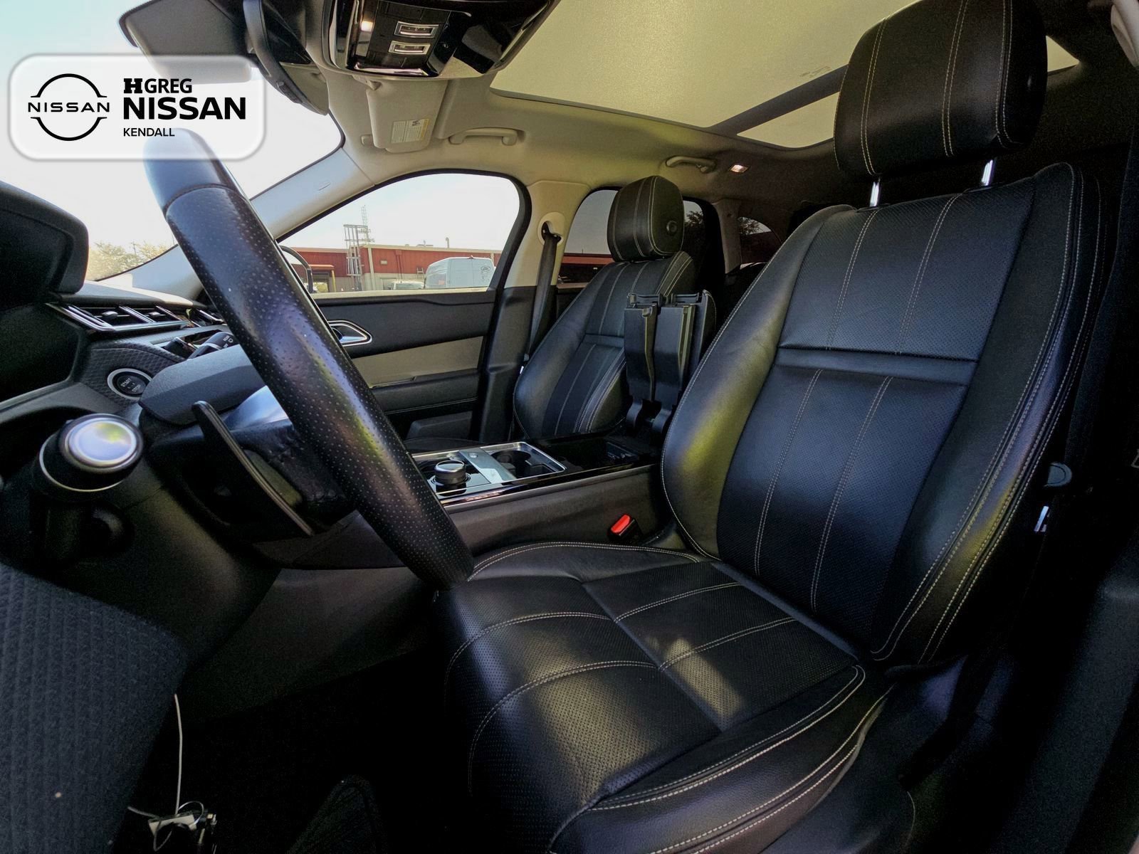 Used 2019 Land Rover Range Rover Velar S image 13