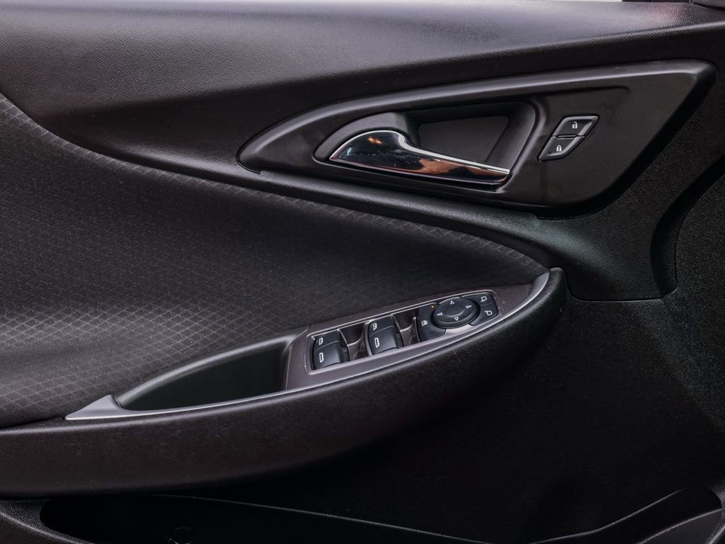 Used 2024 Chevrolet Malibu LT image 23