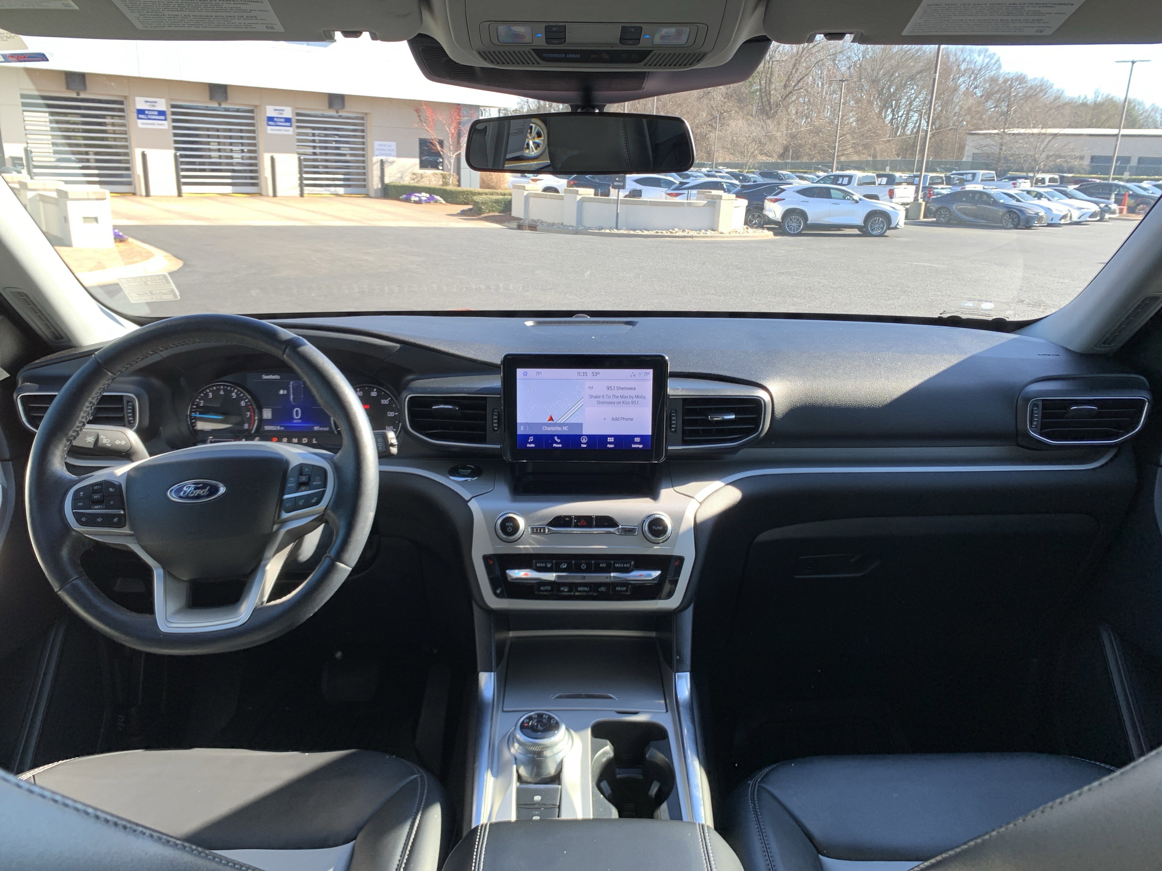 Used 2022 Ford Explorer XLT w/ Equipment Group 202A image 30