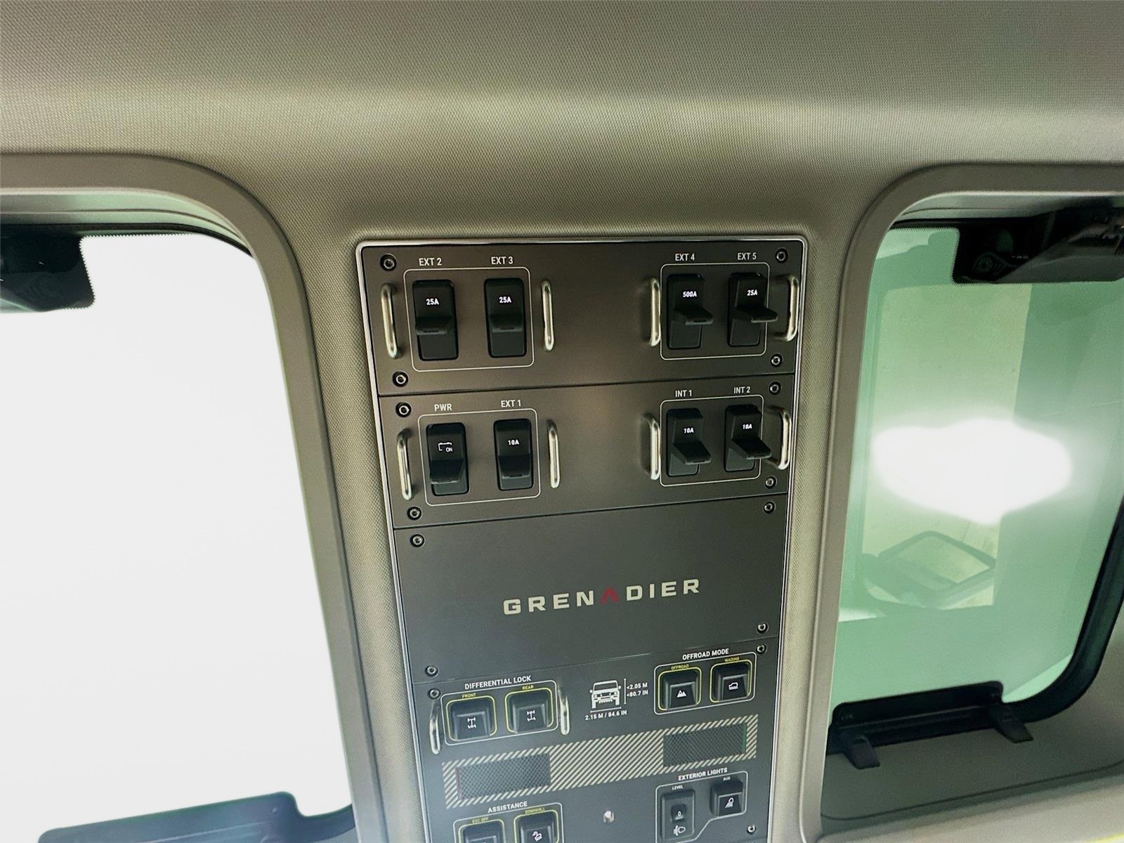 Used 2024 INEOS Grenadier Fieldmaster Edition image 33