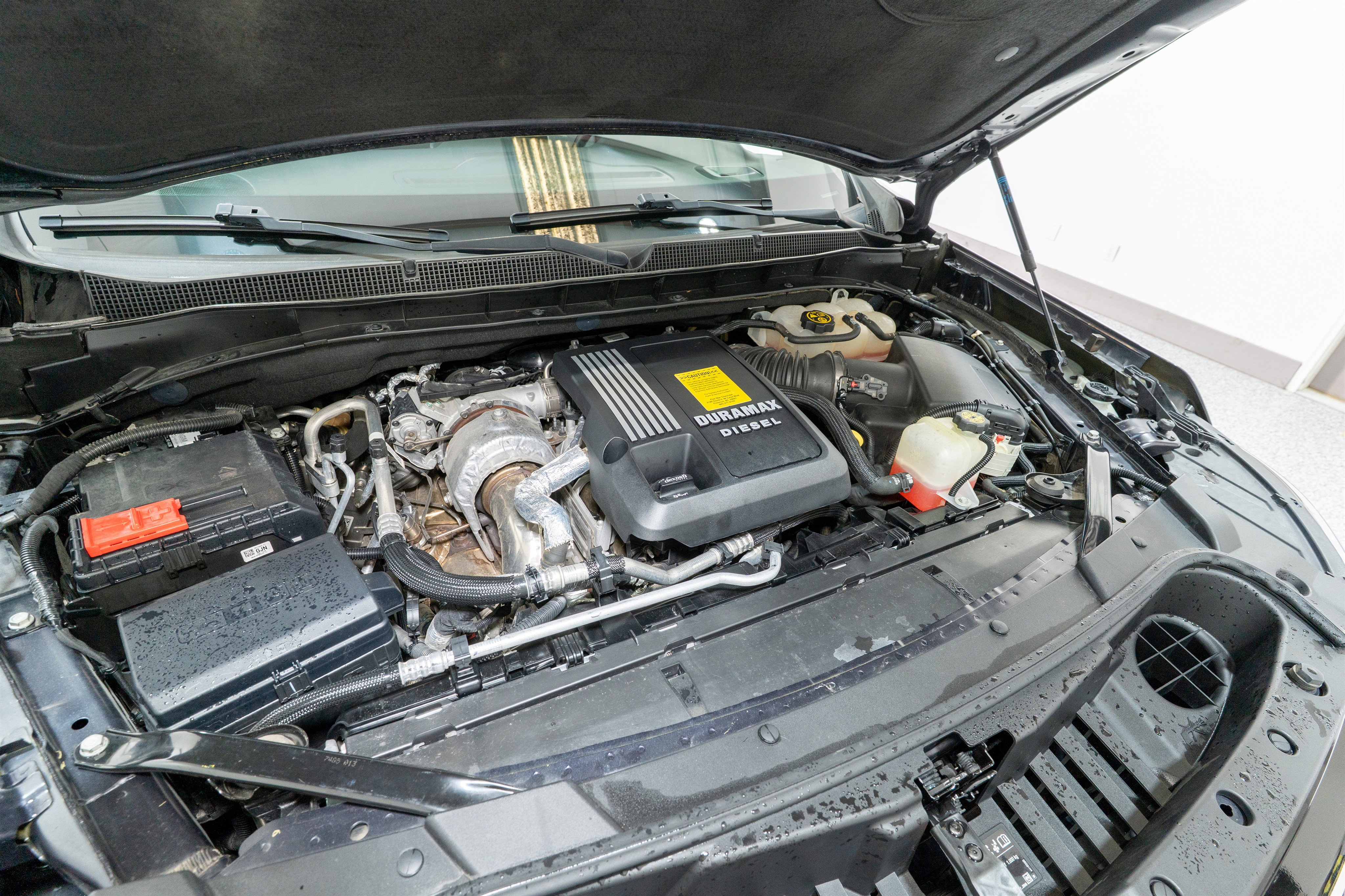 Used 2022 Chevrolet Tahoe LT w/ Luxury Package image 33