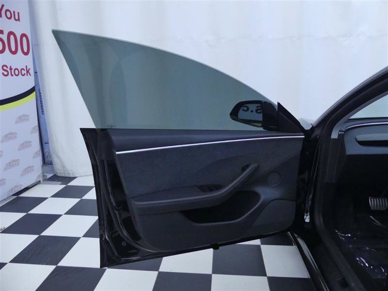 Used 2024 Tesla Model 3 Performance AWD/4WD image 24