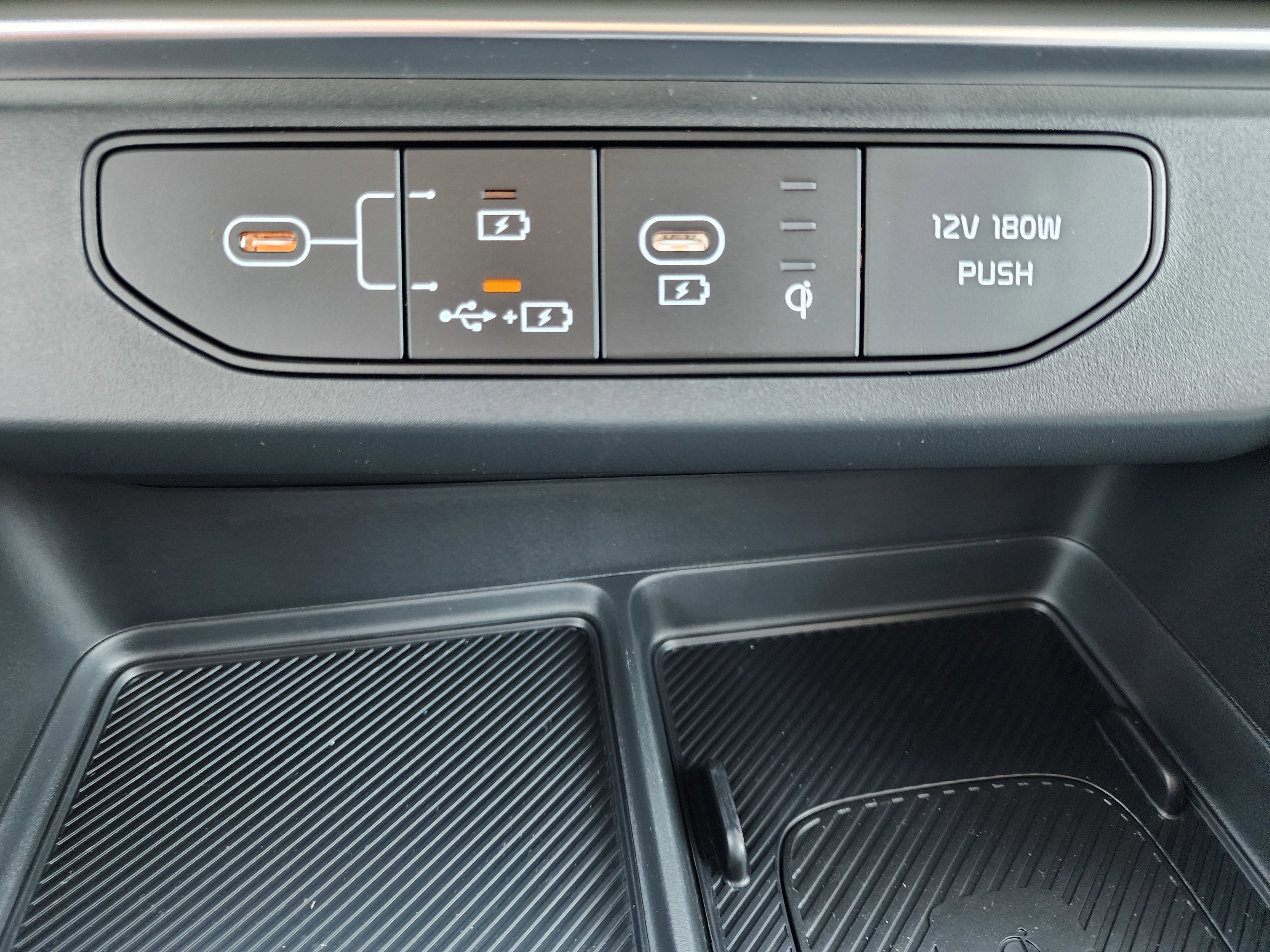 New 2026 Kia Carnival EX image 23