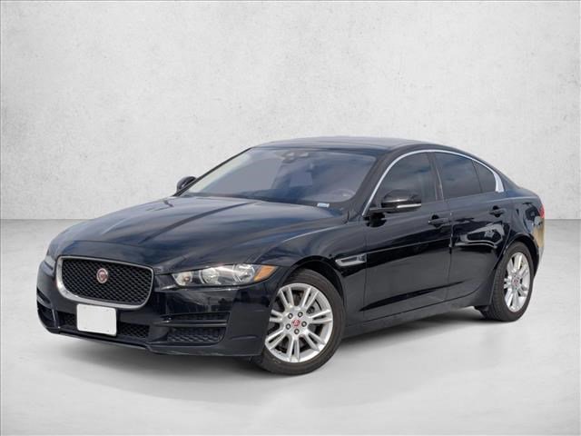 Used 2018 Jaguar XE Premium RWD image 1