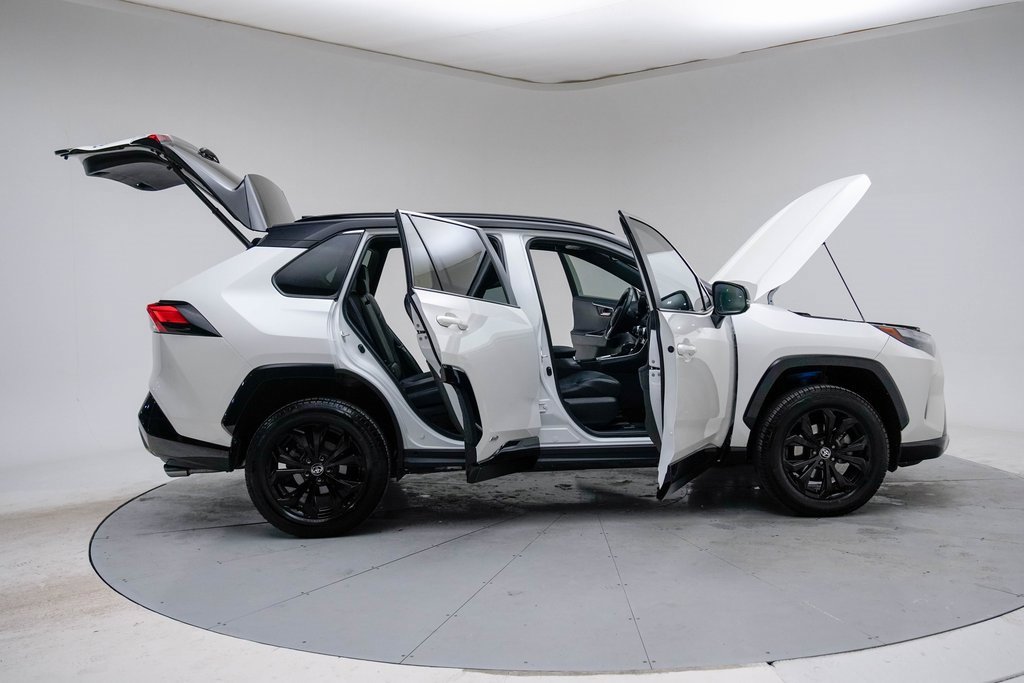 Used 2022 Toyota RAV4 XSE image 14