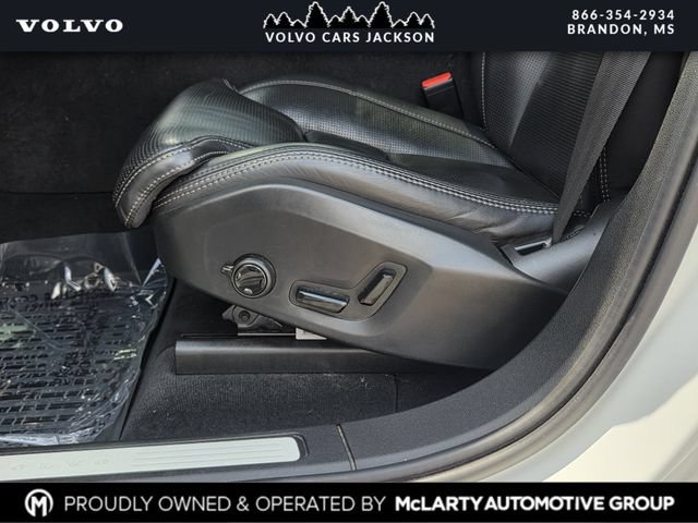 Used 2020 Volvo XC60 T5 Inscription w/ Protection Package Premier FWD image 14