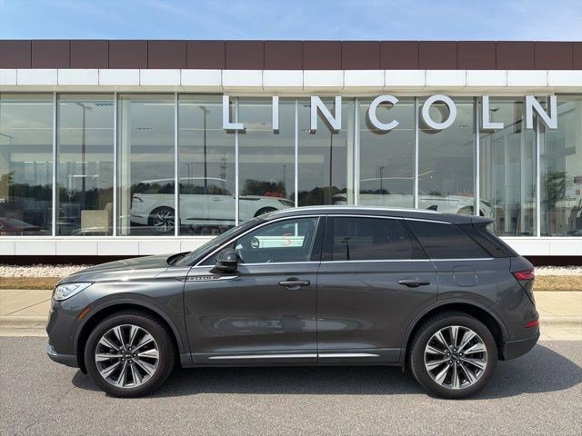 Used 2020 Lincoln Corsair Reserve w/ Equipment Group 201A image 2