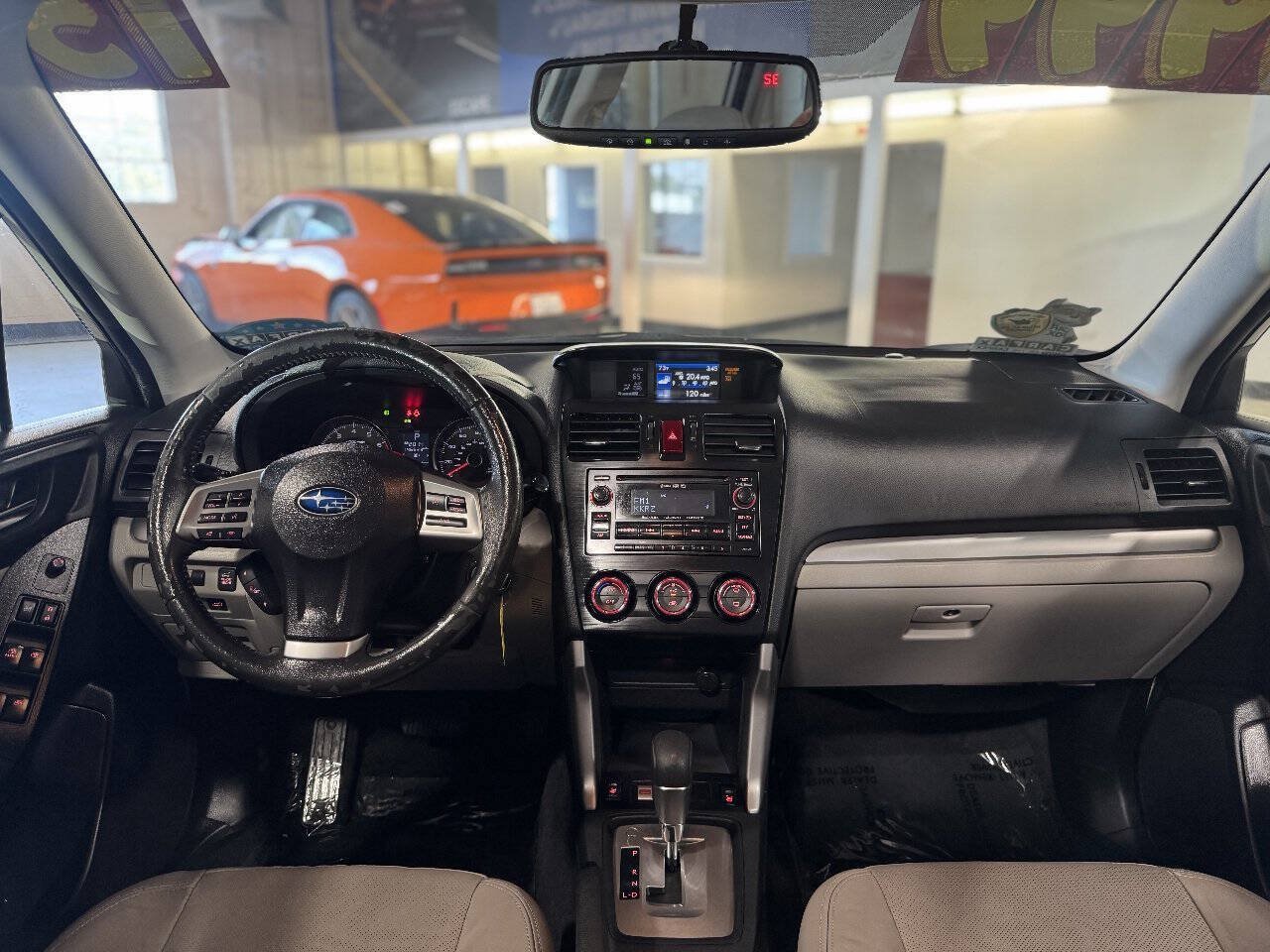 Used 2015 Subaru Forester 2.5i Limited AWD/4WD image 10