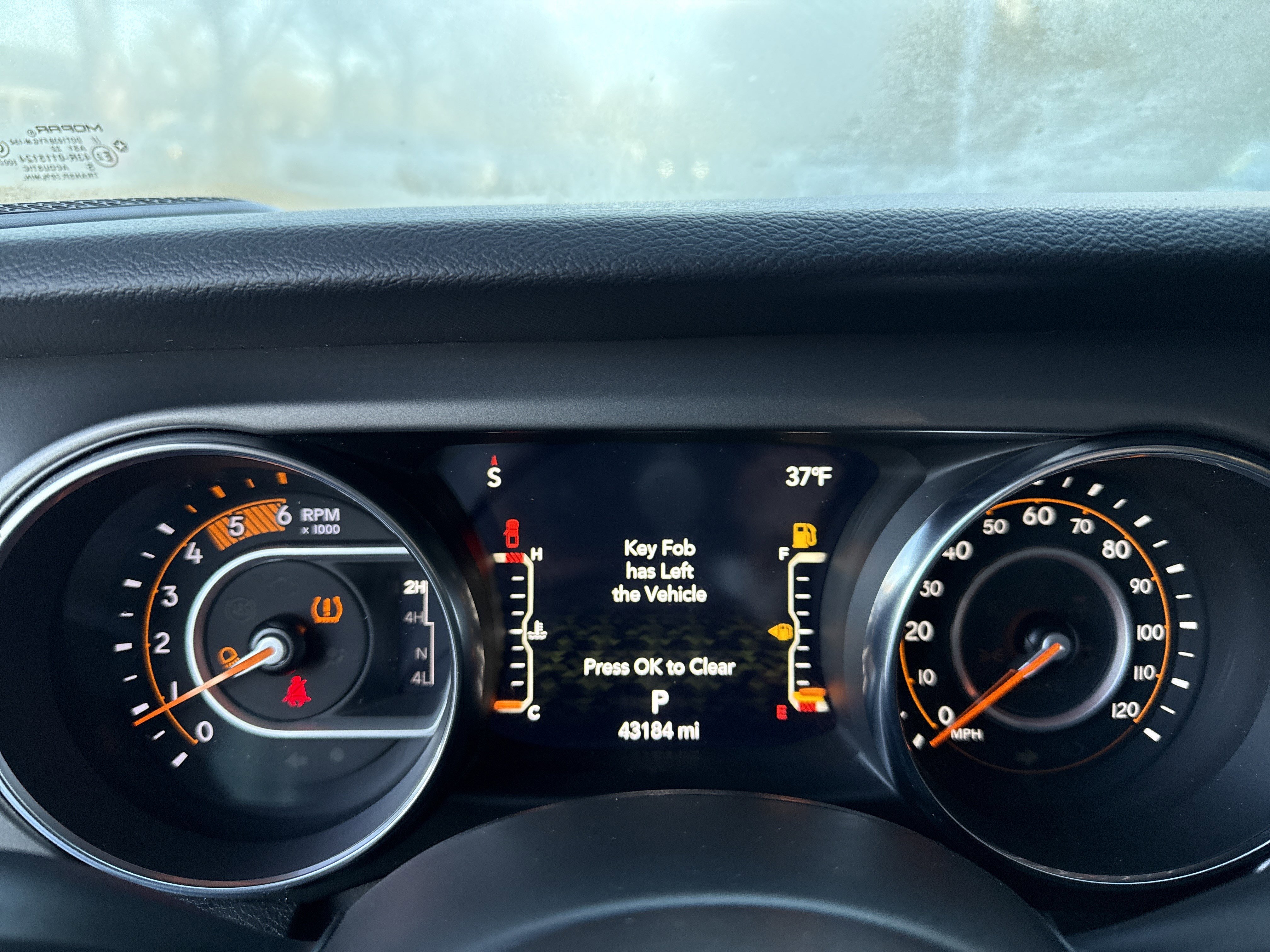 Used 2022 Jeep Gladiator Sport image 27