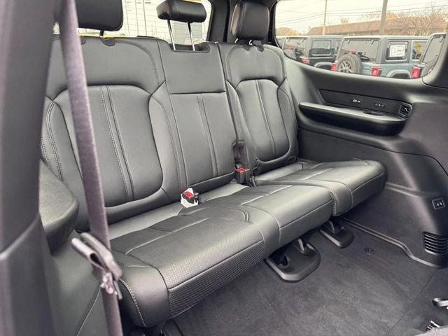 New 2025 Jeep Wagoneer Series II image 6