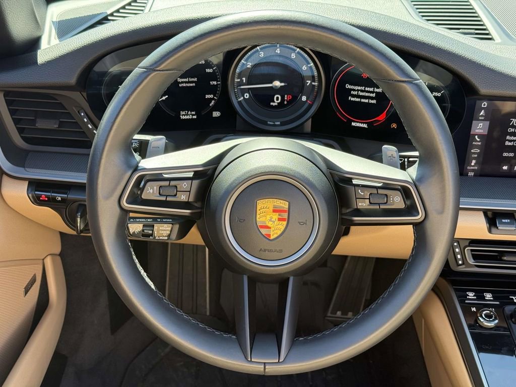 Used 2020 Porsche 911 Carrera image 10