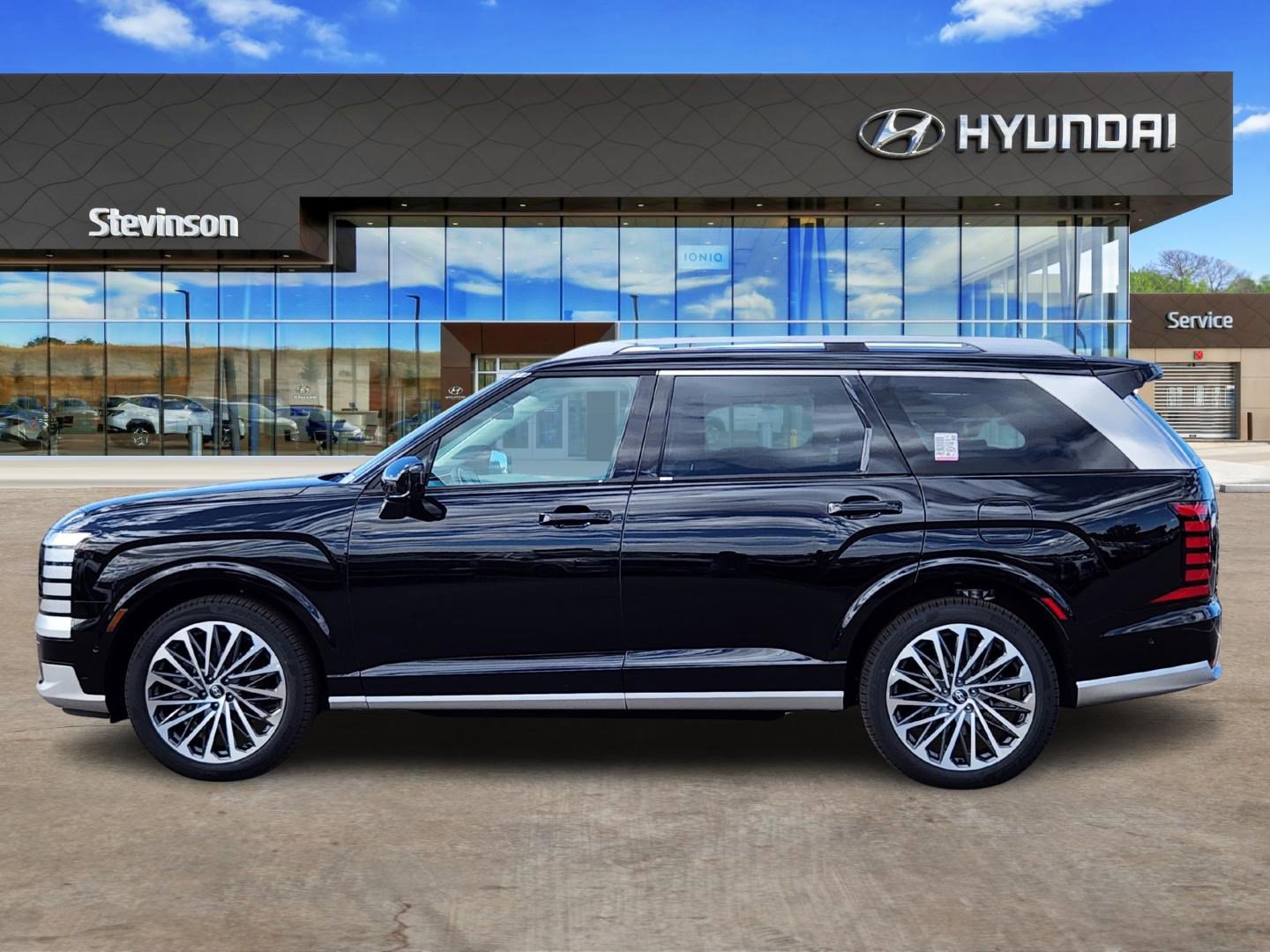 New 2026 Hyundai Palisade Calligraphy image 2