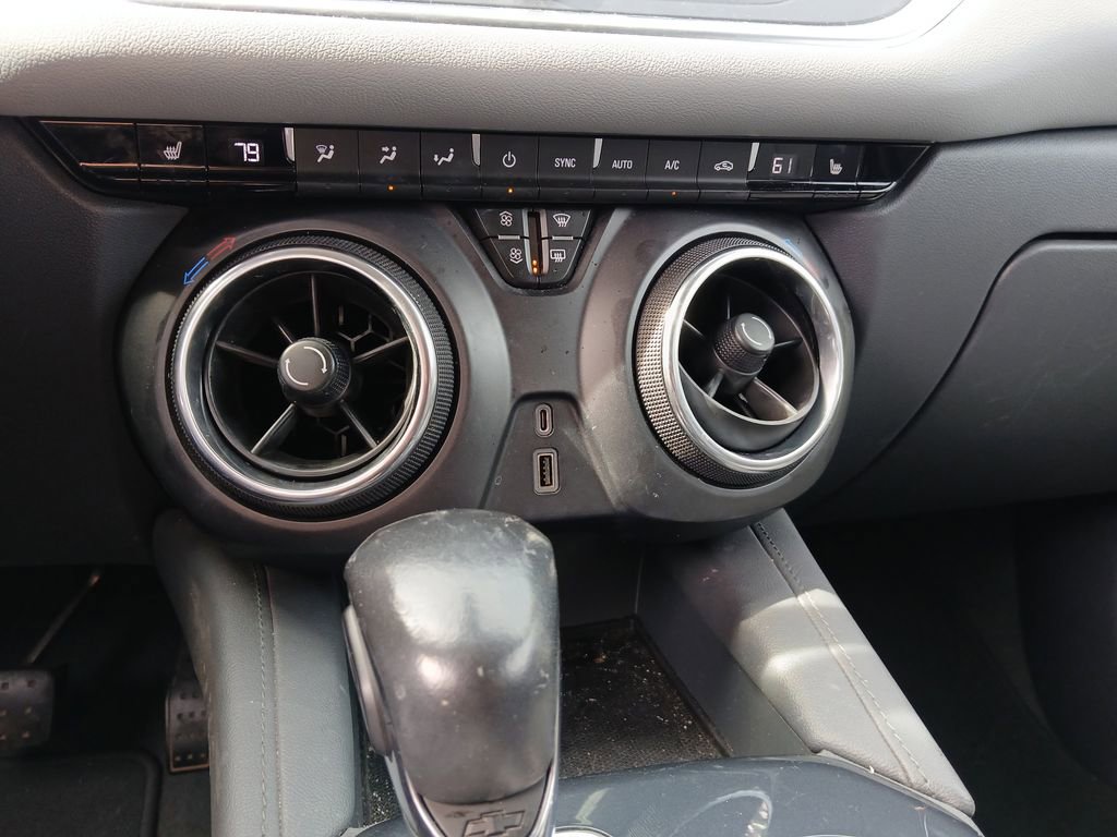 Used 2020 Chevrolet Blazer LT image 11