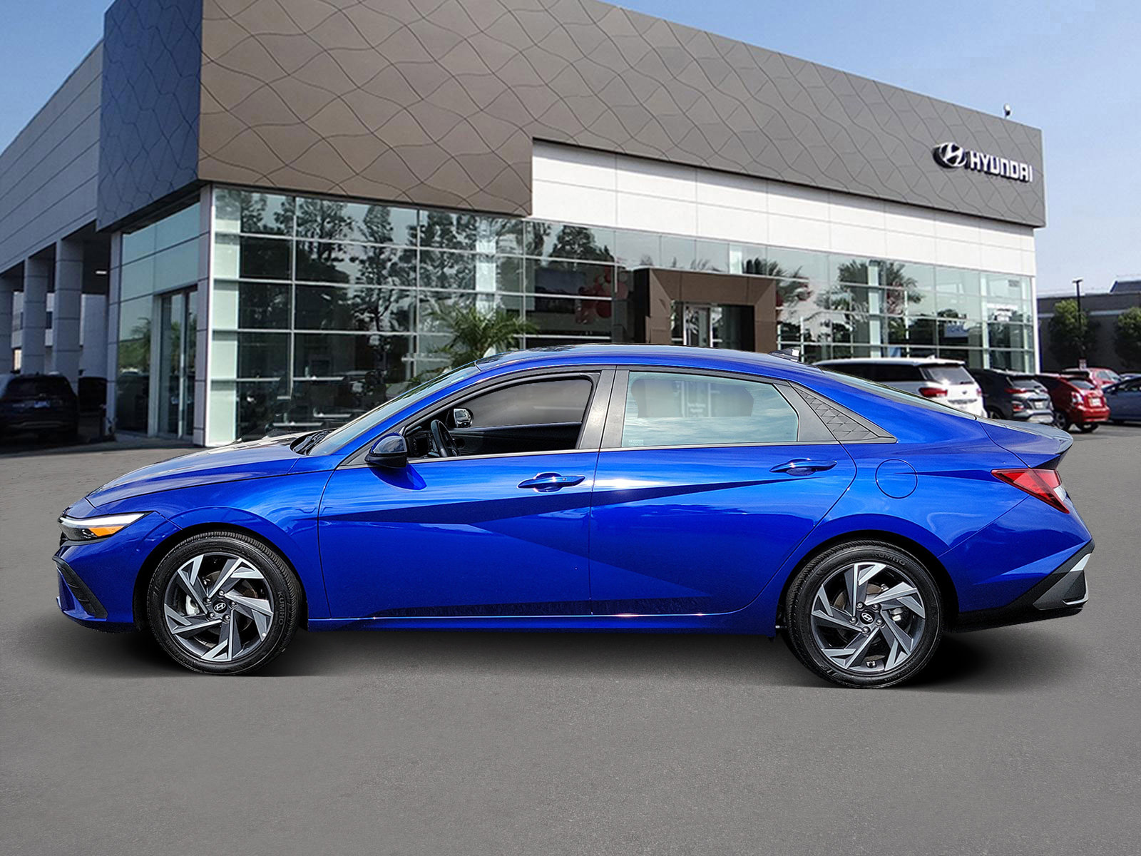 Certified 2025 Hyundai Elantra Sport image 3