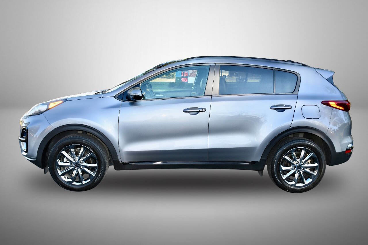 Used 2022 Kia Sportage Nightfall Edition w/ Nighfall AWD Premium Package image 4