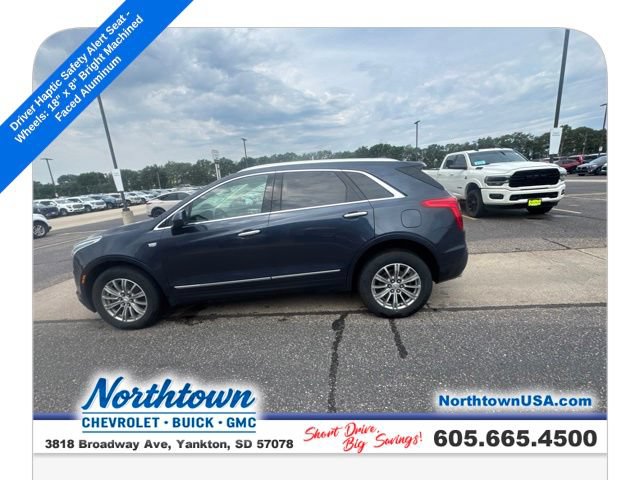 Used 2018 Cadillac XT5 Luxury w/ Driver Awareness Package AWD/4WD image 13