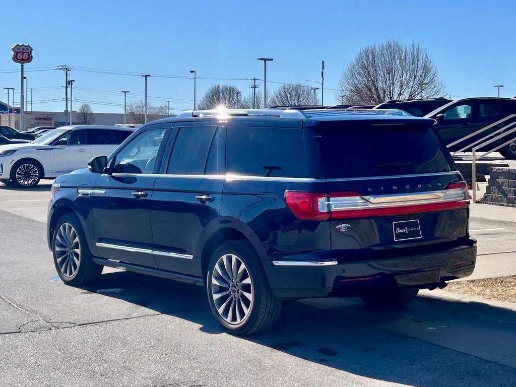 Used 2020 Lincoln Navigator Reserve w/ Luxury Package image 3