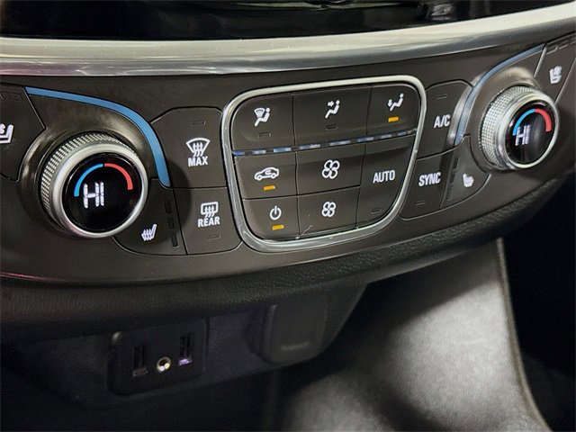 Used 2019 Chevrolet Traverse Premier w/ LPO, Blackout Package image 14