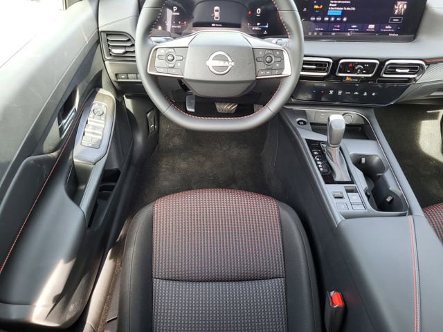 New 2026 Nissan Sentra SR FWD image 15