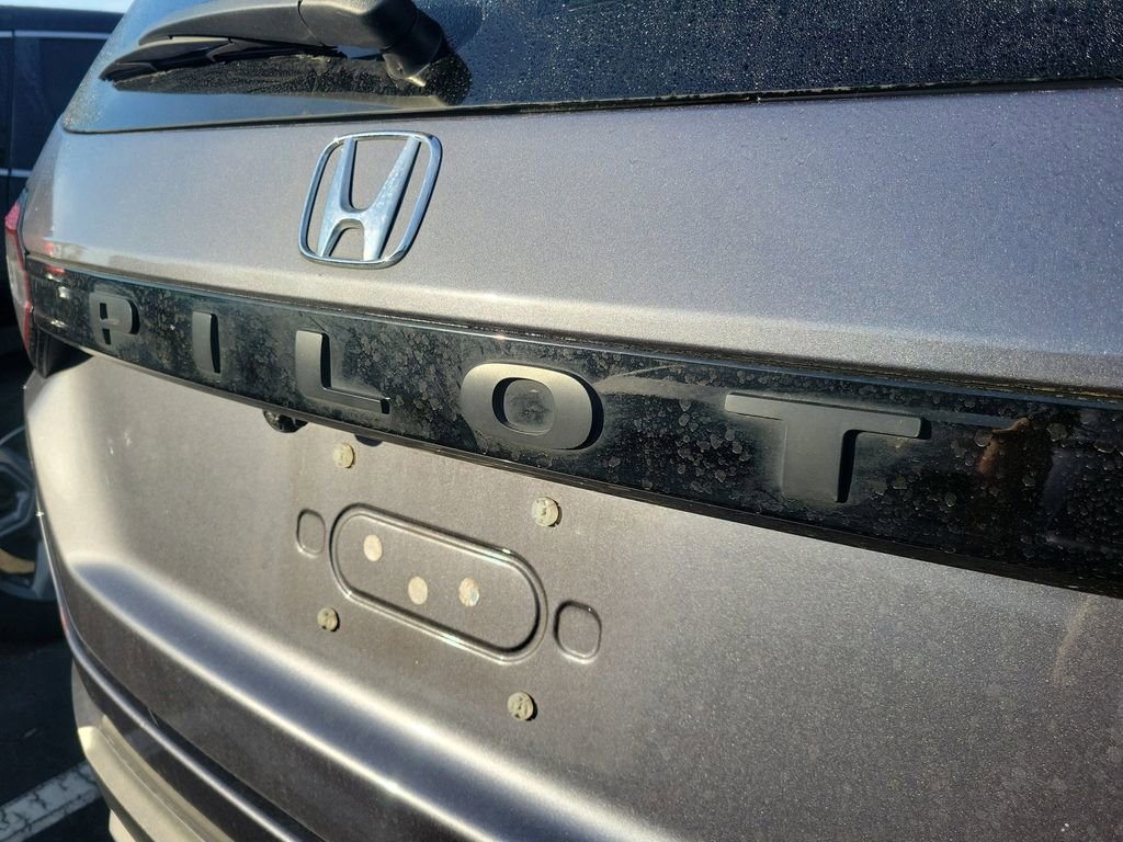 Used 2023 Honda Pilot EX-L image 13