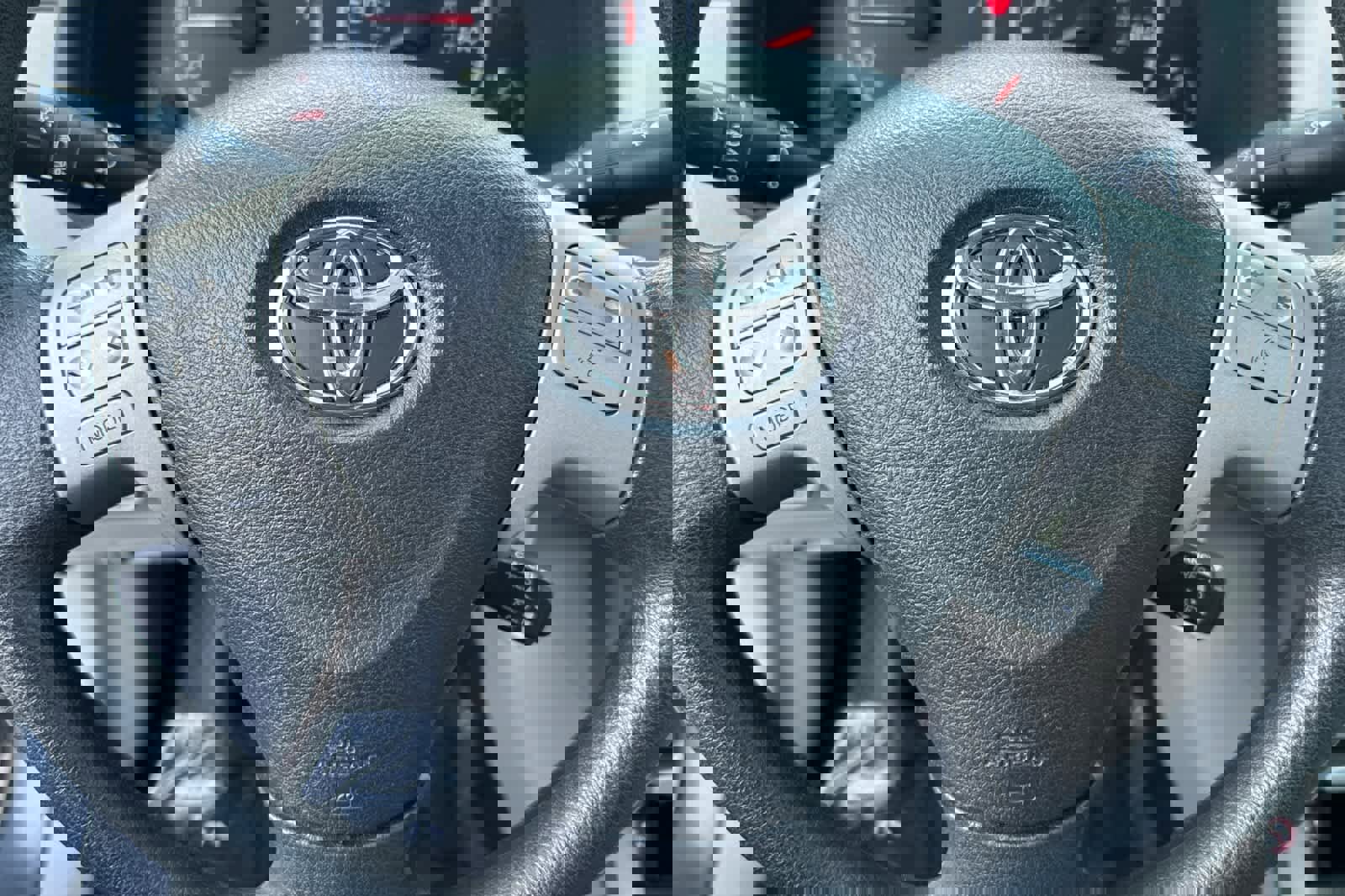 Used 2011 Toyota Corolla LE w/ Premium Pkg image 21