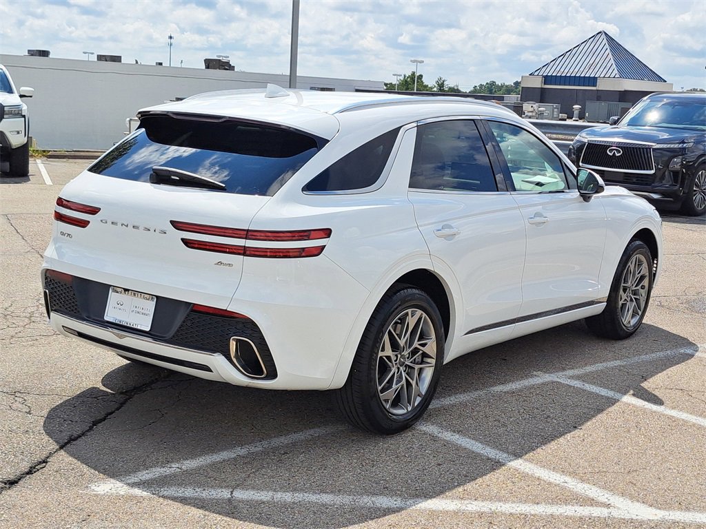 Used 2025 Genesis GV70 2.5T image 5