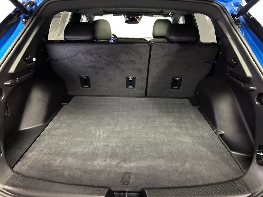 Used 2025 Chevrolet Equinox EV RS image 23