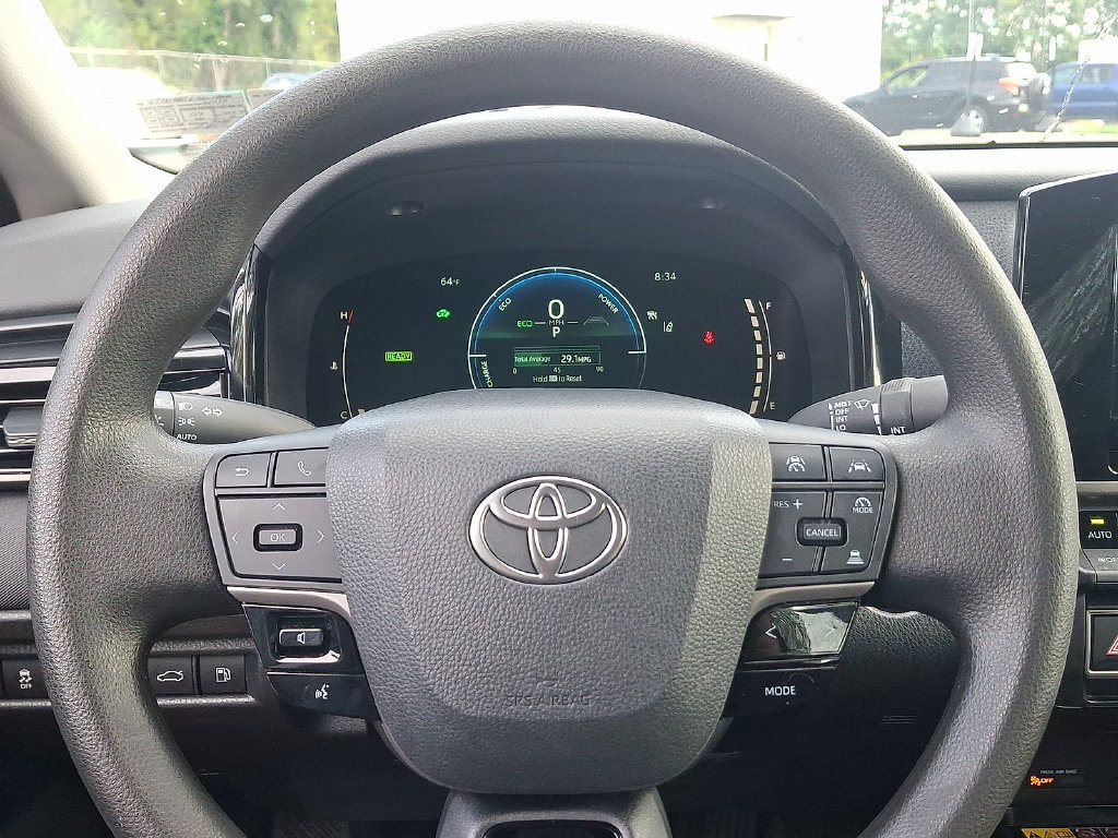 Certified 2025 Toyota Camry LE FWD image 21