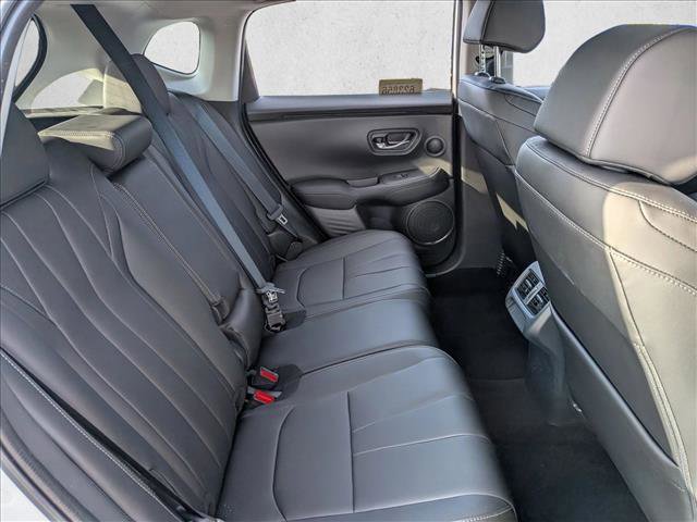 Certified 2025 Acura ADX FWD image 17