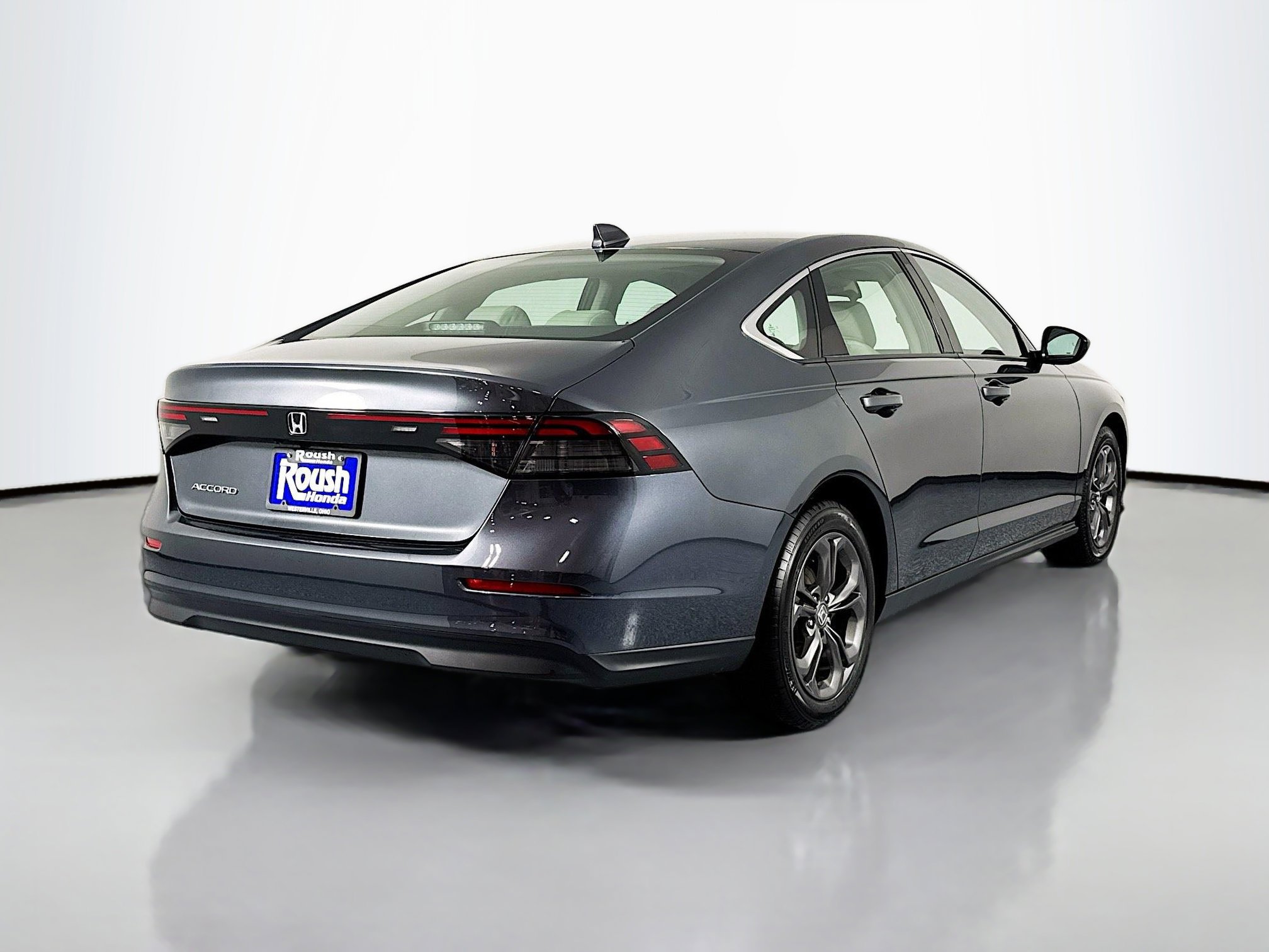 Certified 2024 Honda Accord EX image 5