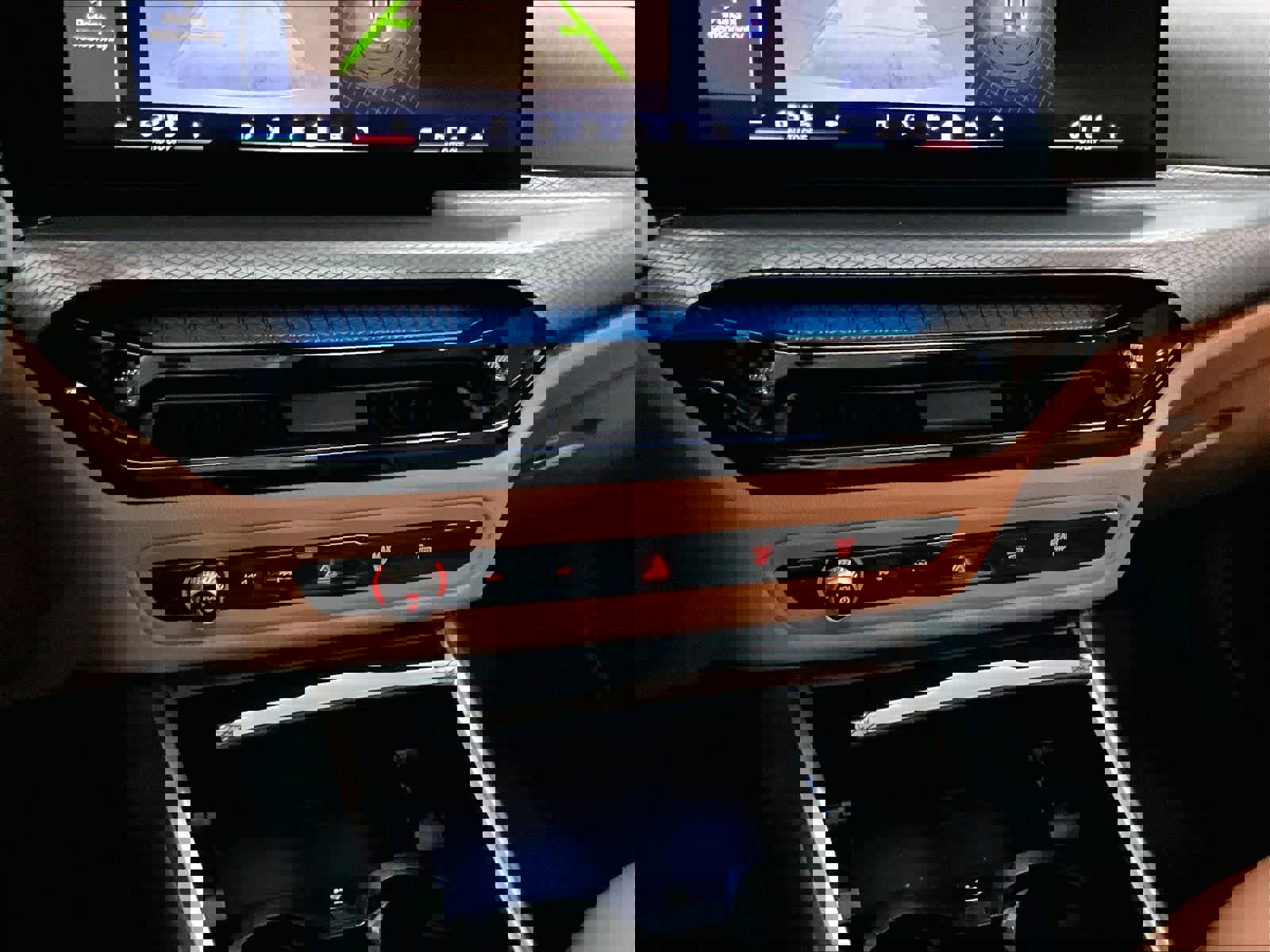 Used 2025 BMW i4 eDrive40 w/ Premium Package image 34